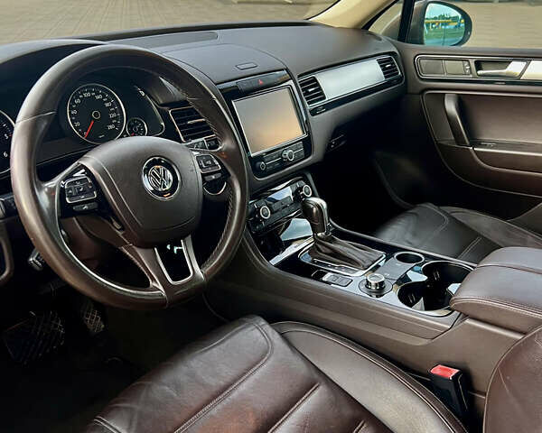 Коричневий Фольксваген Туарег, об'ємом двигуна 3 л та пробігом 222 тис. км за 17900 $, фото 22 на Automoto.ua