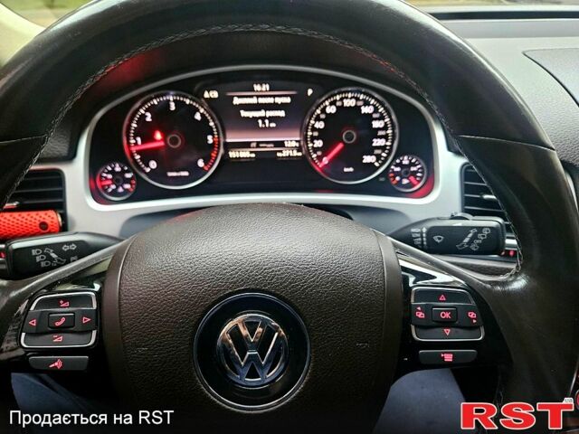 Коричневий Фольксваген Туарег, об'ємом двигуна 3 л та пробігом 152 тис. км за 24000 $, фото 9 на Automoto.ua