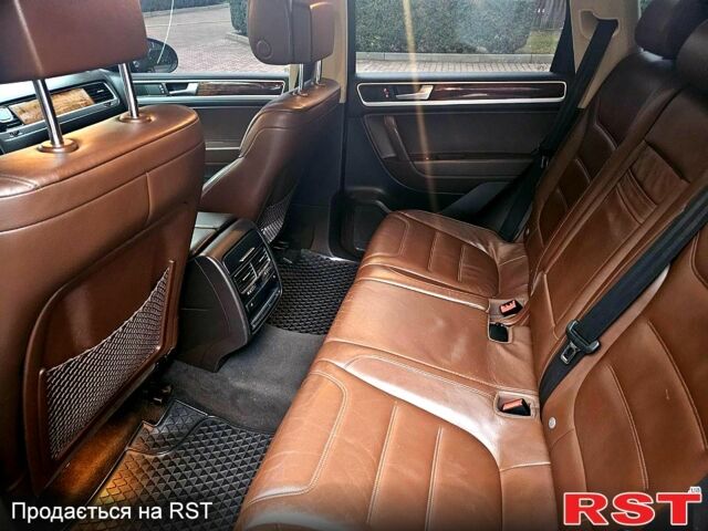 Коричневий Фольксваген Туарег, об'ємом двигуна 3 л та пробігом 152 тис. км за 24000 $, фото 12 на Automoto.ua