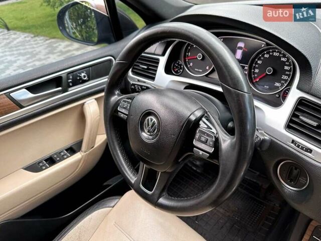 Коричневый Фольксваген Туарег, объемом двигателя 4.13 л и пробегом 294 тыс. км за 16999 $, фото 43 на Automoto.ua