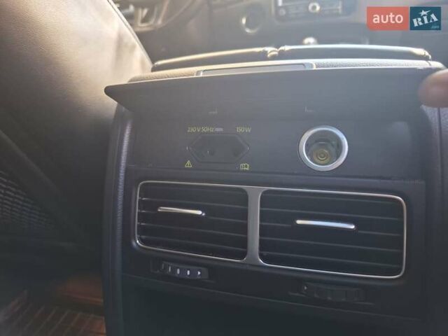 Коричневый Фольксваген Туарег, объемом двигателя 2.97 л и пробегом 295 тыс. км за 21499 $, фото 54 на Automoto.ua