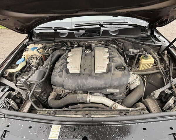 Коричневый Фольксваген Туарег, объемом двигателя 3 л и пробегом 204 тыс. км за 17400 $, фото 16 на Automoto.ua