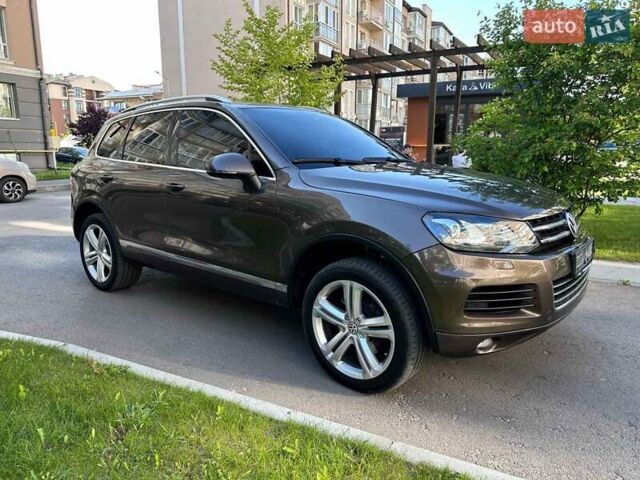 Коричневый Фольксваген Туарег, объемом двигателя 4.13 л и пробегом 294 тыс. км за 16999 $, фото 9 на Automoto.ua