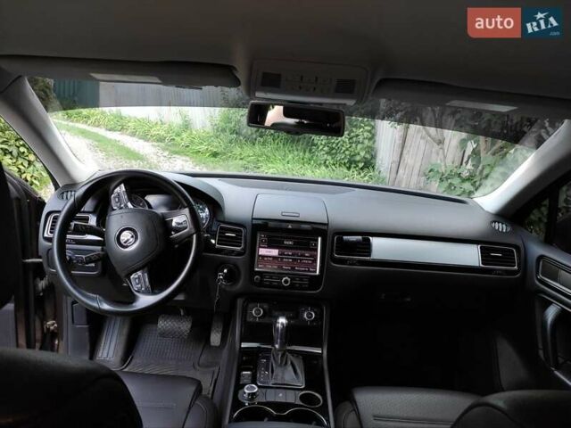 Коричневый Фольксваген Туарег, объемом двигателя 2.97 л и пробегом 211 тыс. км за 16500 $, фото 27 на Automoto.ua