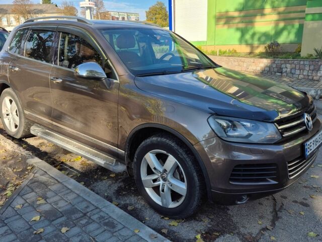 Коричневий Фольксваген Туарег, об'ємом двигуна 3 л та пробігом 300 тис. км за 17000 $, фото 5 на Automoto.ua