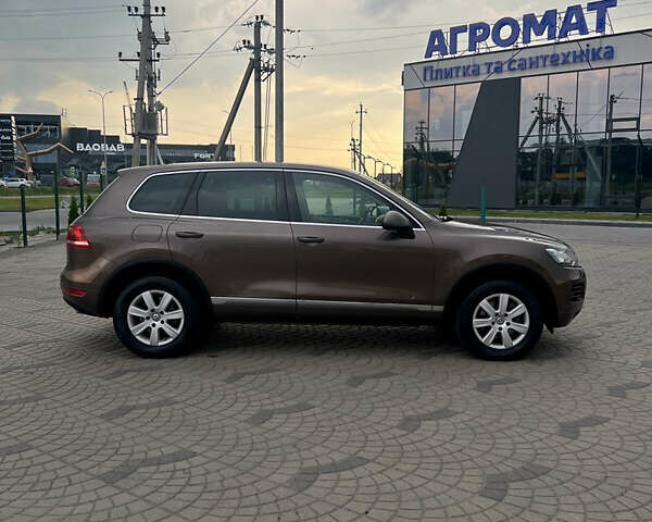 Коричневий Фольксваген Туарег, об'ємом двигуна 3 л та пробігом 222 тис. км за 17900 $, фото 4 на Automoto.ua