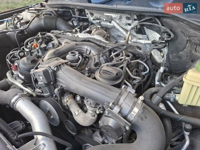 Коричневый Фольксваген Туарег, объемом двигателя 2.97 л и пробегом 295 тыс. км за 21499 $, фото 72 на Automoto.ua