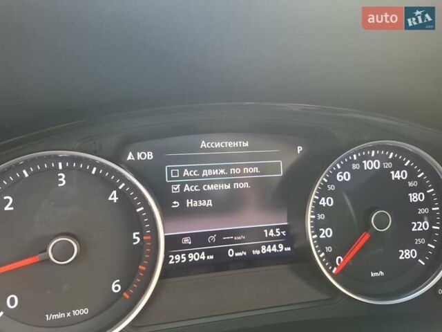 Коричневый Фольксваген Туарег, объемом двигателя 2.97 л и пробегом 295 тыс. км за 21499 $, фото 74 на Automoto.ua