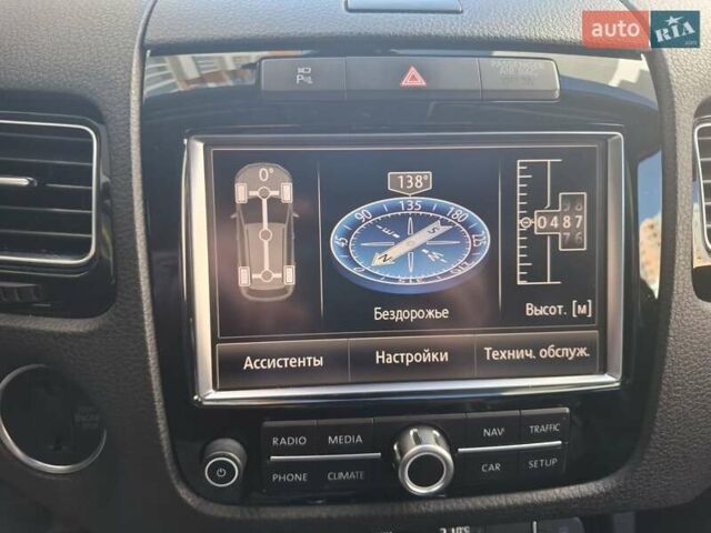 Коричневый Фольксваген Туарег, объемом двигателя 2.97 л и пробегом 295 тыс. км за 21499 $, фото 78 на Automoto.ua