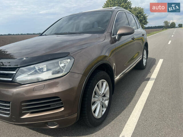 Коричневый Фольксваген Туарег, объемом двигателя 2.97 л и пробегом 284 тыс. км за 14300 $, фото 2 на Automoto.ua