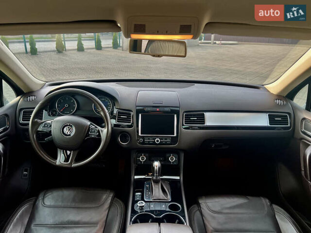 Коричневий Фольксваген Туарег, об'ємом двигуна 3 л та пробігом 222 тис. км за 17900 $, фото 29 на Automoto.ua