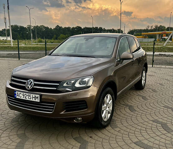Коричневий Фольксваген Туарег, об'ємом двигуна 3 л та пробігом 222 тис. км за 17900 $, фото 2 на Automoto.ua