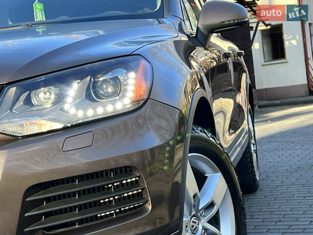 Коричневий Фольксваген Туарег, об'ємом двигуна 3 л та пробігом 245 тис. км за 17999 $, фото 14 на Automoto.ua