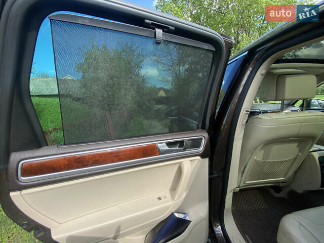 Коричневий Фольксваген Туарег, об'ємом двигуна 2.97 л та пробігом 348 тис. км за 20500 $, фото 33 на Automoto.ua