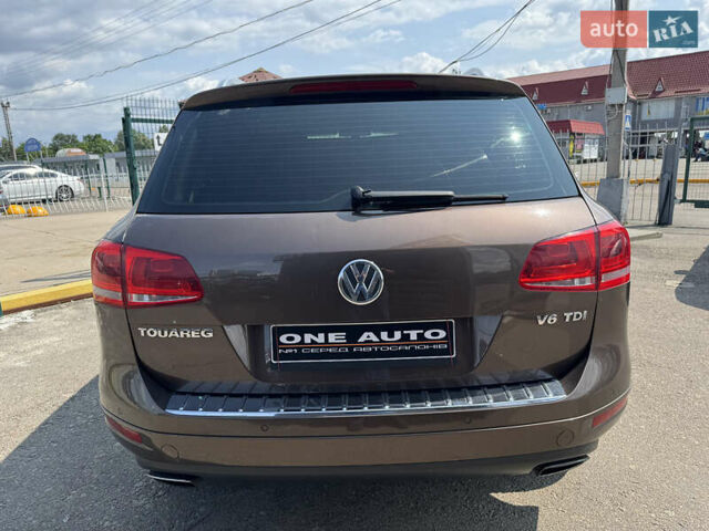 Коричневый Фольксваген Туарег, объемом двигателя 2.97 л и пробегом 214 тыс. км за 17490 $, фото 8 на Automoto.ua