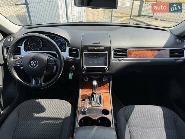 Коричневый Фольксваген Туарег, объемом двигателя 2.97 л и пробегом 214 тыс. км за 17490 $, фото 33 на Automoto.ua