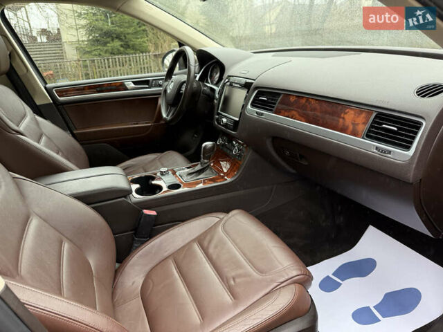 Коричневый Фольксваген Туарег, объемом двигателя 3 л и пробегом 225 тыс. км за 17999 $, фото 42 на Automoto.ua