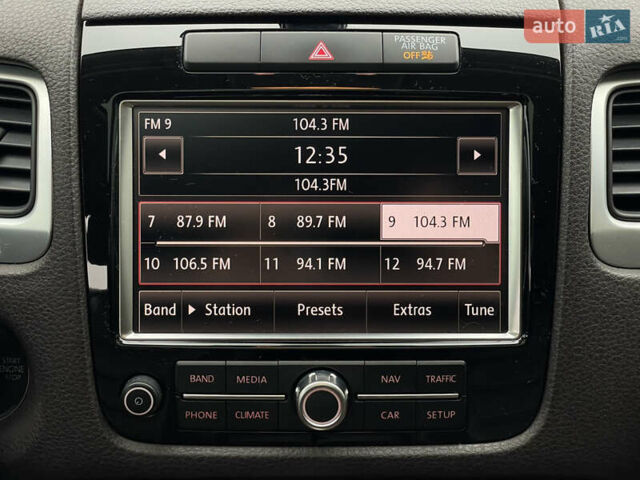 Коричневый Фольксваген Туарег, объемом двигателя 3.6 л и пробегом 206 тыс. км за 18200 $, фото 17 на Automoto.ua