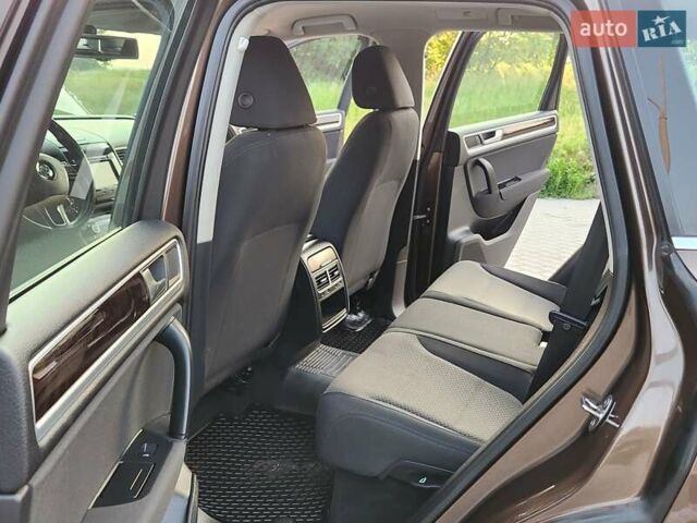 Коричневий Фольксваген Туарег, об'ємом двигуна 2.97 л та пробігом 130 тис. км за 22300 $, фото 39 на Automoto.ua