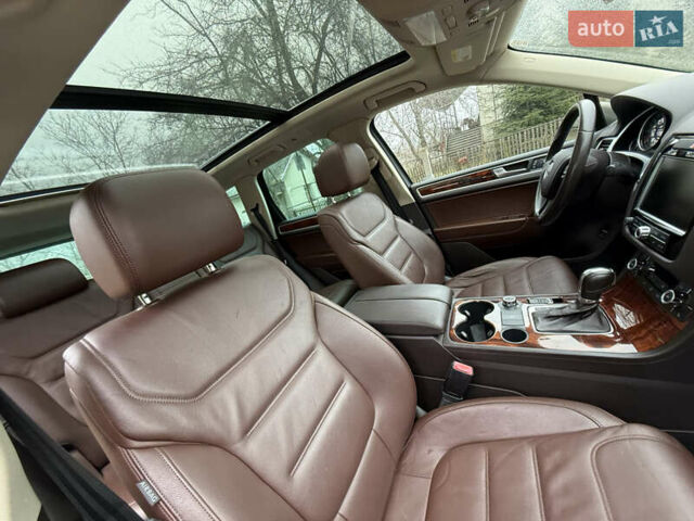 Коричневый Фольксваген Туарег, объемом двигателя 3 л и пробегом 225 тыс. км за 17999 $, фото 43 на Automoto.ua