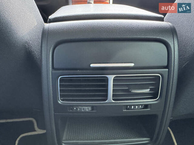 Коричневый Фольксваген Туарег, объемом двигателя 2.97 л и пробегом 214 тыс. км за 17490 $, фото 32 на Automoto.ua