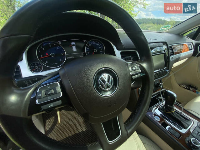 Коричневий Фольксваген Туарег, об'ємом двигуна 2.97 л та пробігом 348 тис. км за 20500 $, фото 24 на Automoto.ua