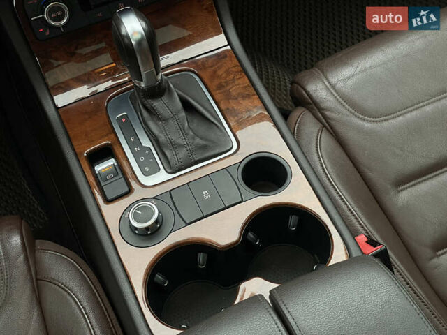 Коричневый Фольксваген Туарег, объемом двигателя 3.6 л и пробегом 206 тыс. км за 18200 $, фото 14 на Automoto.ua