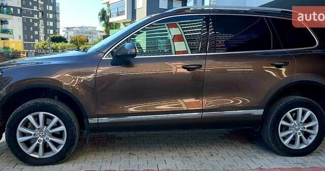 Коричневий Фольксваген Туарег, об'ємом двигуна 2.97 л та пробігом 227 тис. км за 19000 $, фото 1 на Automoto.ua