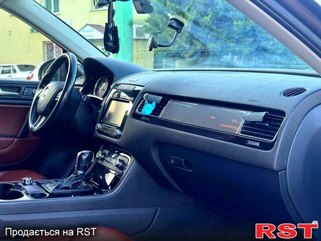 Коричневый Фольксваген Туарег, объемом двигателя 3 л и пробегом 193 тыс. км за 15499 $, фото 6 на Automoto.ua