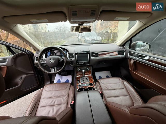 Коричневый Фольксваген Туарег, объемом двигателя 3 л и пробегом 225 тыс. км за 17999 $, фото 37 на Automoto.ua