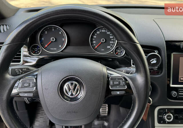 Коричневый Фольксваген Туарег, объемом двигателя 3 л и пробегом 230 тыс. км за 19200 $, фото 23 на Automoto.ua