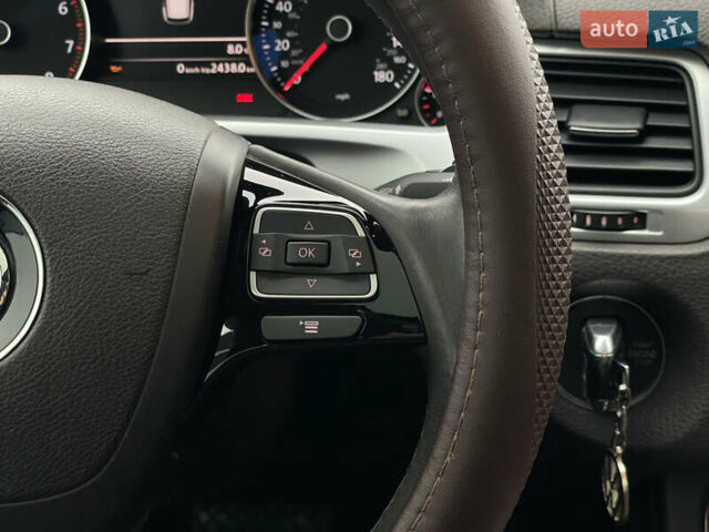 Коричневый Фольксваген Туарег, объемом двигателя 3.6 л и пробегом 206 тыс. км за 18200 $, фото 18 на Automoto.ua