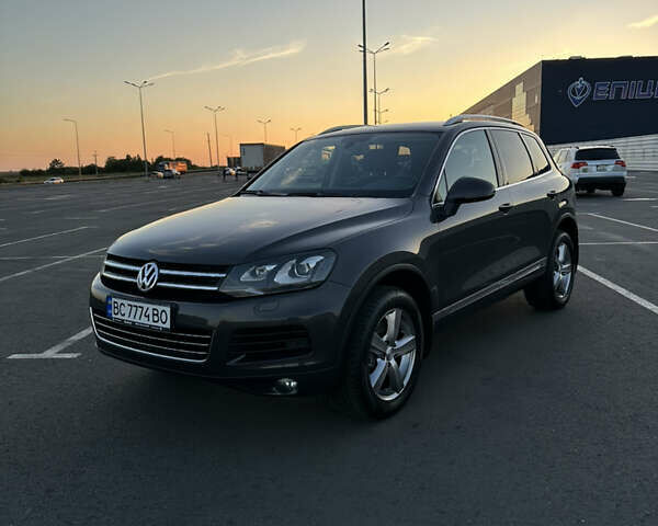 Коричневый Фольксваген Туарег, объемом двигателя 3 л и пробегом 192 тыс. км за 23500 $, фото 13 на Automoto.ua