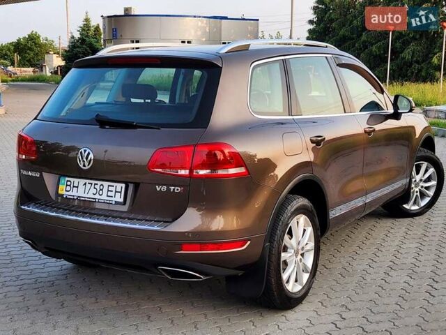 Коричневий Фольксваген Туарег, об'ємом двигуна 2.97 л та пробігом 130 тис. км за 22300 $, фото 14 на Automoto.ua