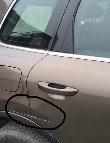 Коричневий Фольксваген Туарег, об'ємом двигуна 3 л та пробігом 319 тис. км за 14900 $, фото 4 на Automoto.ua