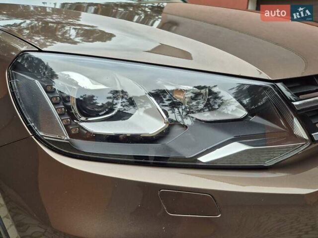 Коричневый Фольксваген Туарег, объемом двигателя 2.97 л и пробегом 340 тыс. км за 17950 $, фото 7 на Automoto.ua