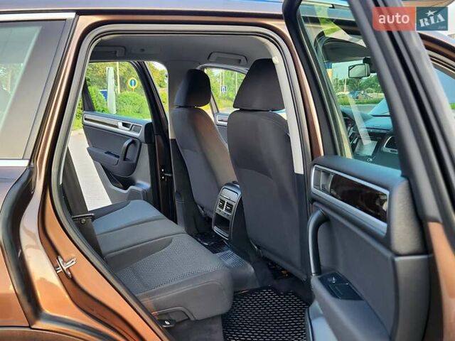 Коричневий Фольксваген Туарег, об'ємом двигуна 2.97 л та пробігом 130 тис. км за 22300 $, фото 38 на Automoto.ua