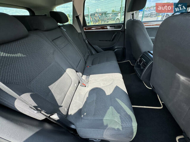 Коричневый Фольксваген Туарег, объемом двигателя 2.97 л и пробегом 214 тыс. км за 17490 $, фото 39 на Automoto.ua