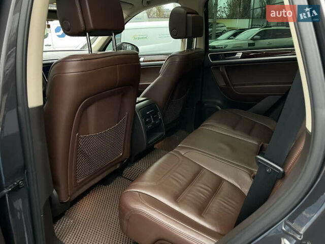 Коричневый Фольксваген Туарег, объемом двигателя 3.6 л и пробегом 206 тыс. км за 18200 $, фото 9 на Automoto.ua