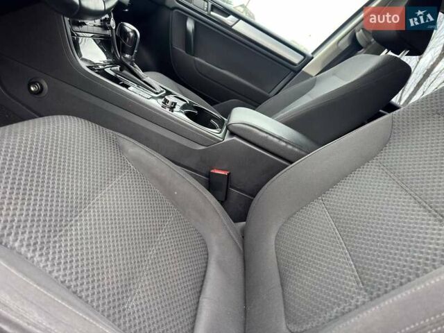 Коричневий Фольксваген Туарег, об'ємом двигуна 0 л та пробігом 199 тис. км за 15999 $, фото 47 на Automoto.ua