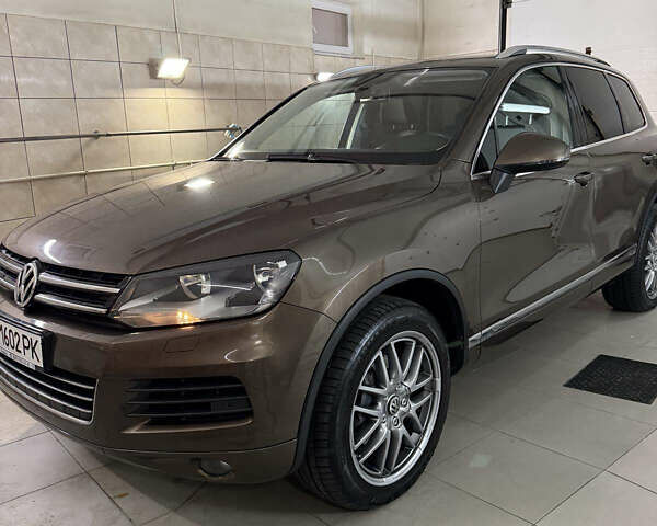 Коричневый Фольксваген Туарег, объемом двигателя 2.97 л и пробегом 174 тыс. км за 18500 $, фото 9 на Automoto.ua