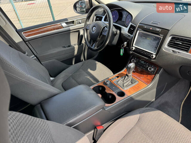 Коричневый Фольксваген Туарег, объемом двигателя 2.97 л и пробегом 214 тыс. км за 17490 $, фото 42 на Automoto.ua