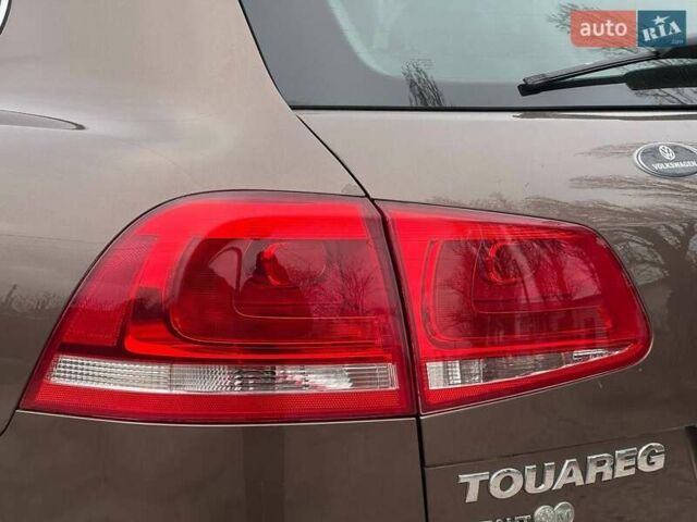 Коричневий Фольксваген Туарег, об'ємом двигуна 0 л та пробігом 199 тис. км за 15999 $, фото 11 на Automoto.ua