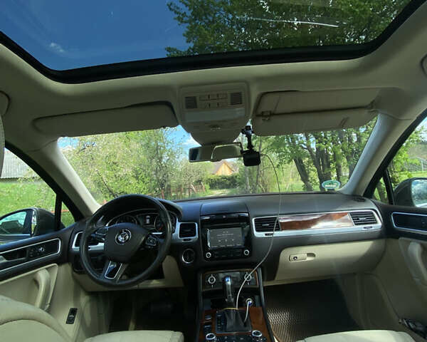 Коричневий Фольксваген Туарег, об'ємом двигуна 2.97 л та пробігом 348 тис. км за 20500 $, фото 30 на Automoto.ua