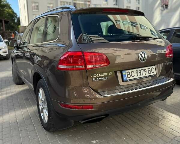 Коричневый Фольксваген Туарег, объемом двигателя 2.97 л и пробегом 237 тыс. км за 17499 $, фото 2 на Automoto.ua