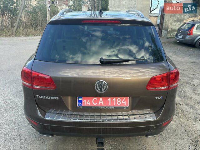 Коричневий Фольксваген Туарег, об'ємом двигуна 2.97 л та пробігом 175 тис. км за 19800 $, фото 1 на Automoto.ua
