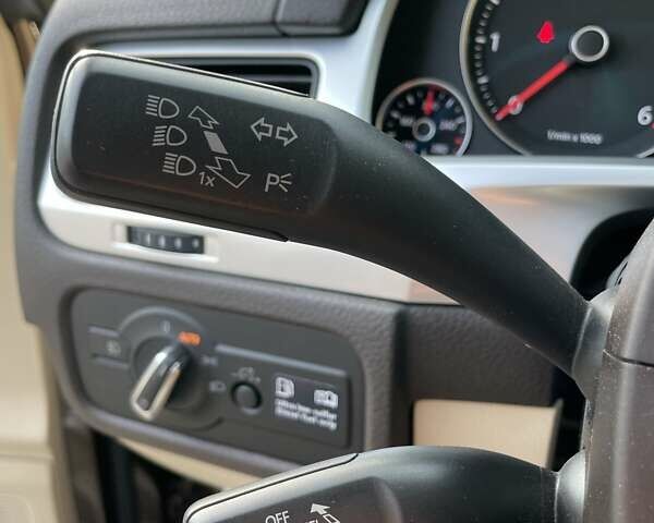 Коричневий Фольксваген Туарег, об'ємом двигуна 2.97 л та пробігом 175 тис. км за 20900 $, фото 14 на Automoto.ua