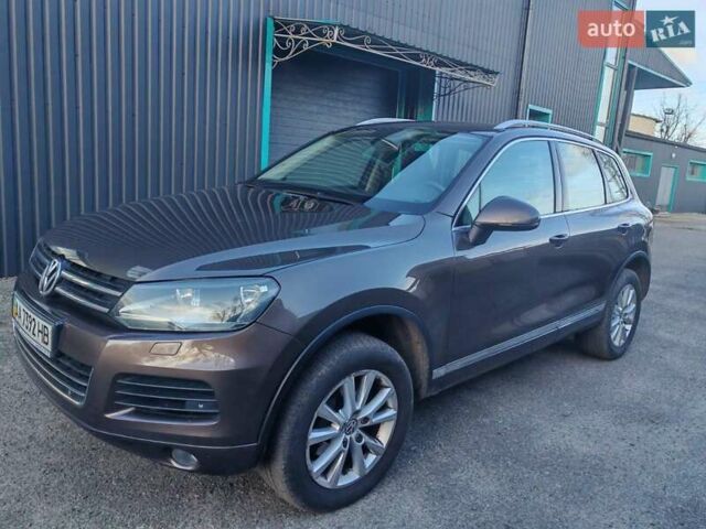 Коричневий Фольксваген Туарег, об'ємом двигуна 3 л та пробігом 319 тис. км за 14900 $, фото 7 на Automoto.ua