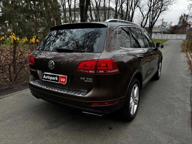 Коричневий Фольксваген Туарег, об'ємом двигуна 3 л та пробігом 296 тис. км за 19390 $, фото 5 на Automoto.ua