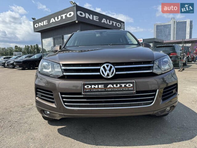 Коричневый Фольксваген Туарег, объемом двигателя 2.97 л и пробегом 214 тыс. км за 17490 $, фото 2 на Automoto.ua